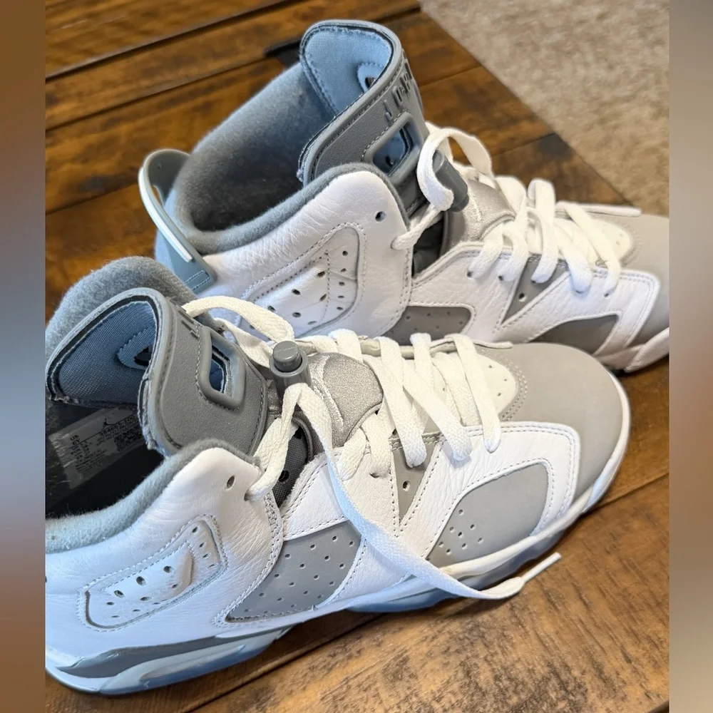 Jordan 6 Retro Cool Grey - Youth 6 - Picture 2 of 6